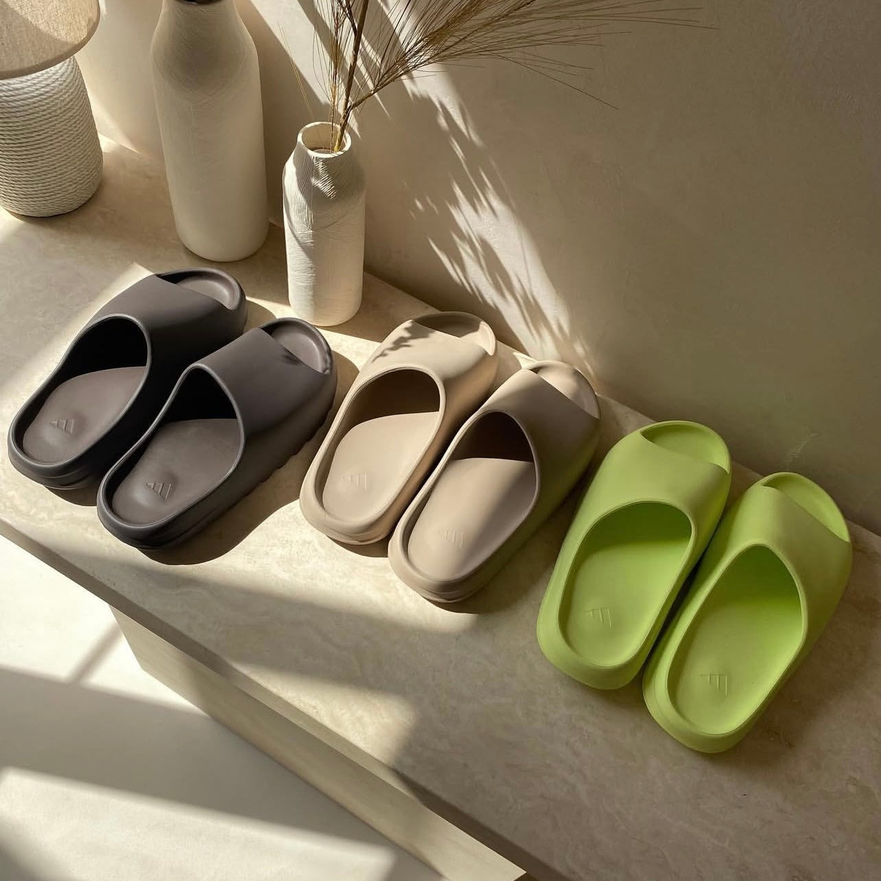 Yeezy Slides – Complete Sizing Guide & Where to Buy in NZ