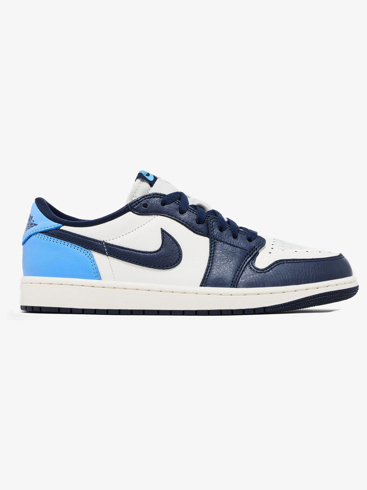 Jordan 1 Low OG 'Obsidian UNC' β side