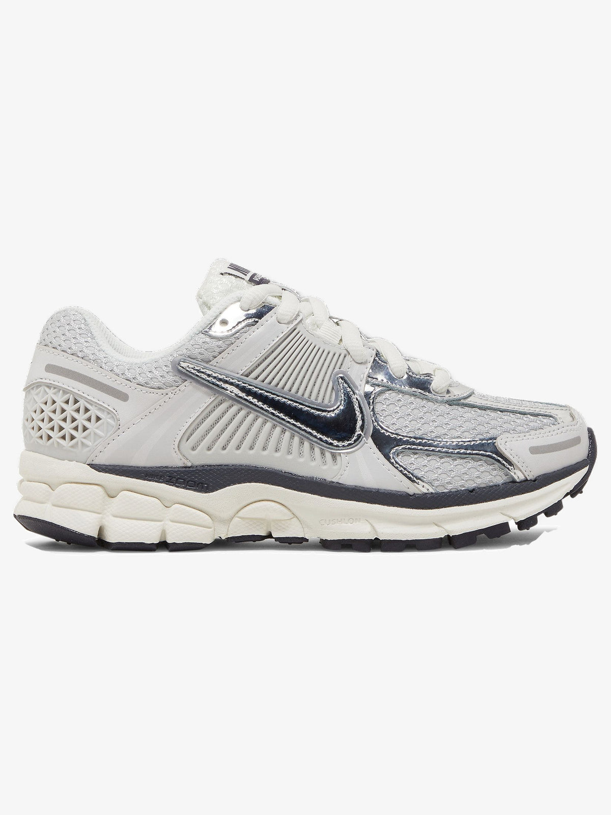Nike Zoom Vomero 5 'Photon Dust Metallic Silver' (W) β side