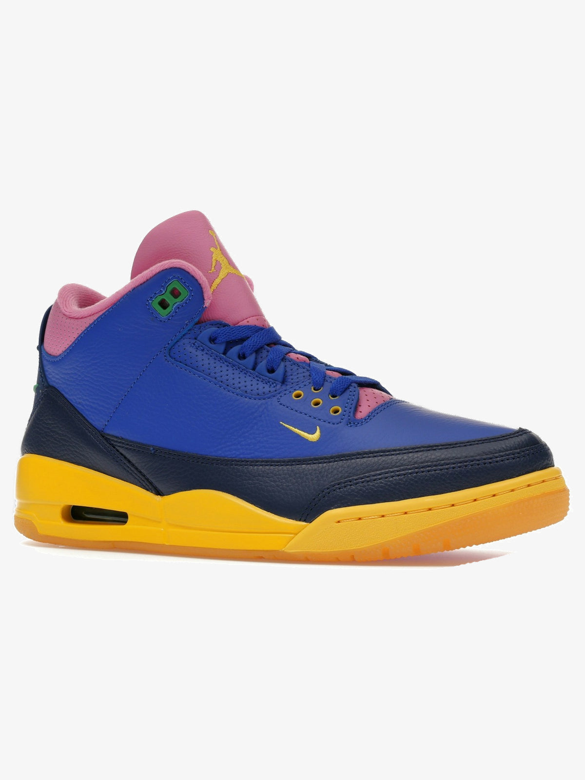 Jordan 3 Retro 'Brazil' β front three-quarter
