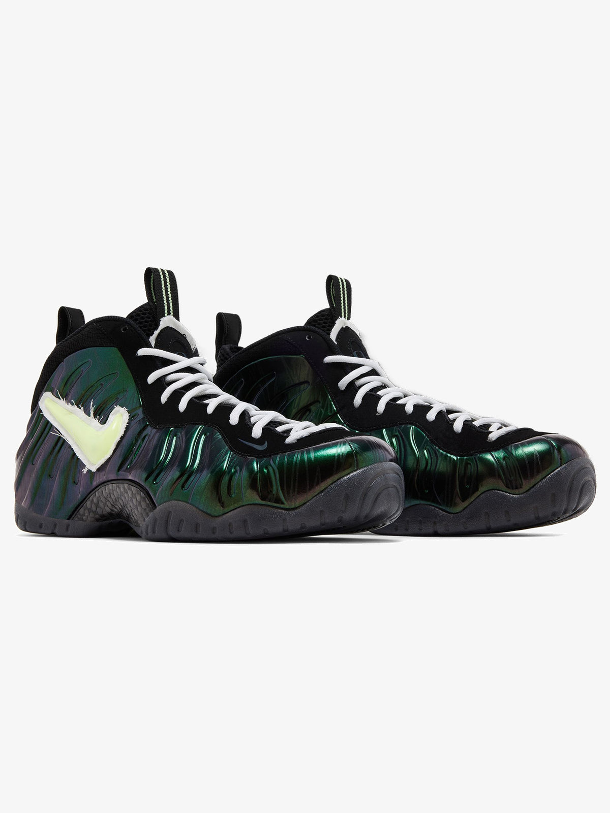 Nike Air Foamposite Pro 'Oregon Mummy Duck' β pair