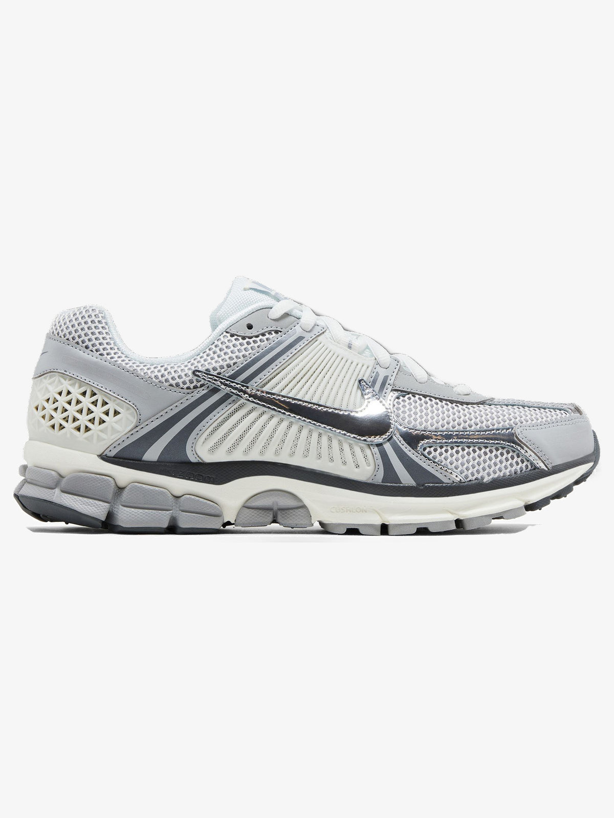 Nike Zoom Vomero 5 'Metallic Silver' – side