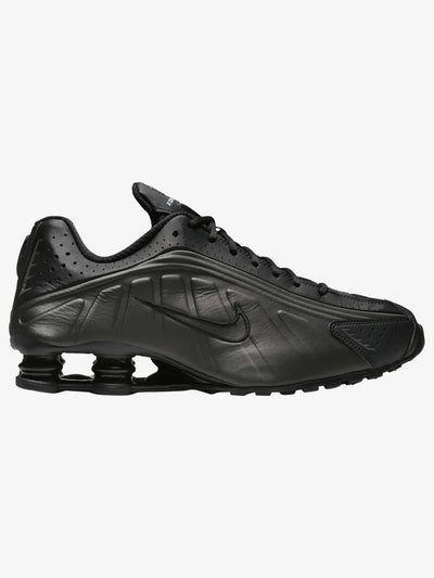 Nike Shox R4 'Black Bright Crimson' – side
