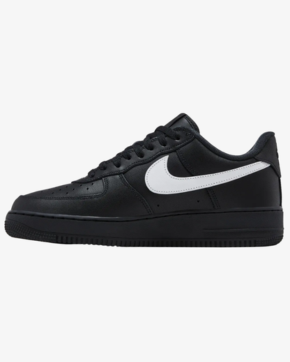 Nike Air Force 1 Low Supreme Black White
