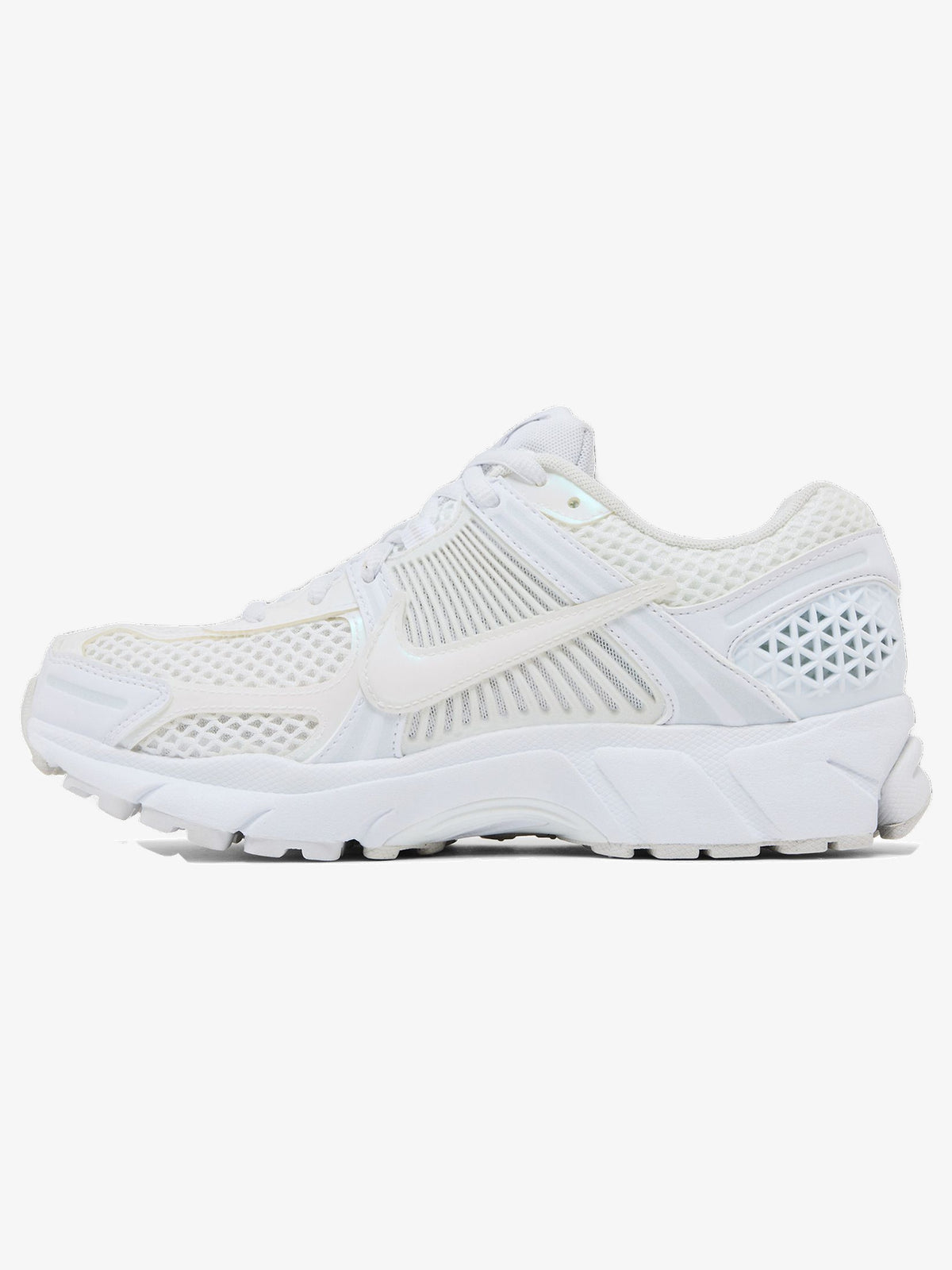 Nike Zoom Vomero 5 'Triple White' (W) – inner side