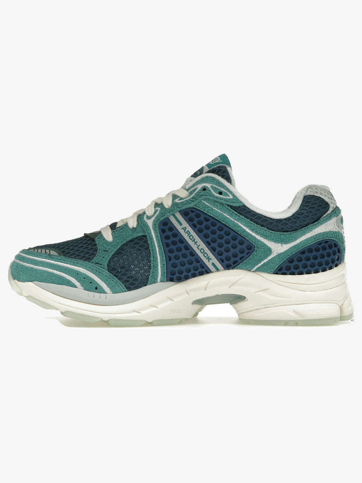 Saucony ProGrid Triumph 4 'END. Nessie' – inner side