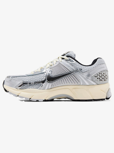 Nike Zoom Vomero 5 'Grey Fog Chrome' – inner side