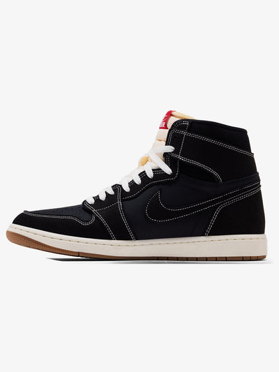 Jordan 1 Retro High OG 'Flight Club' – inner side