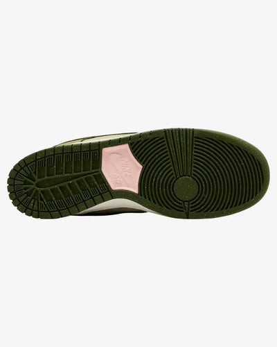 Nike Yuto Horigome x Dunk Low SB Asparagus Nike