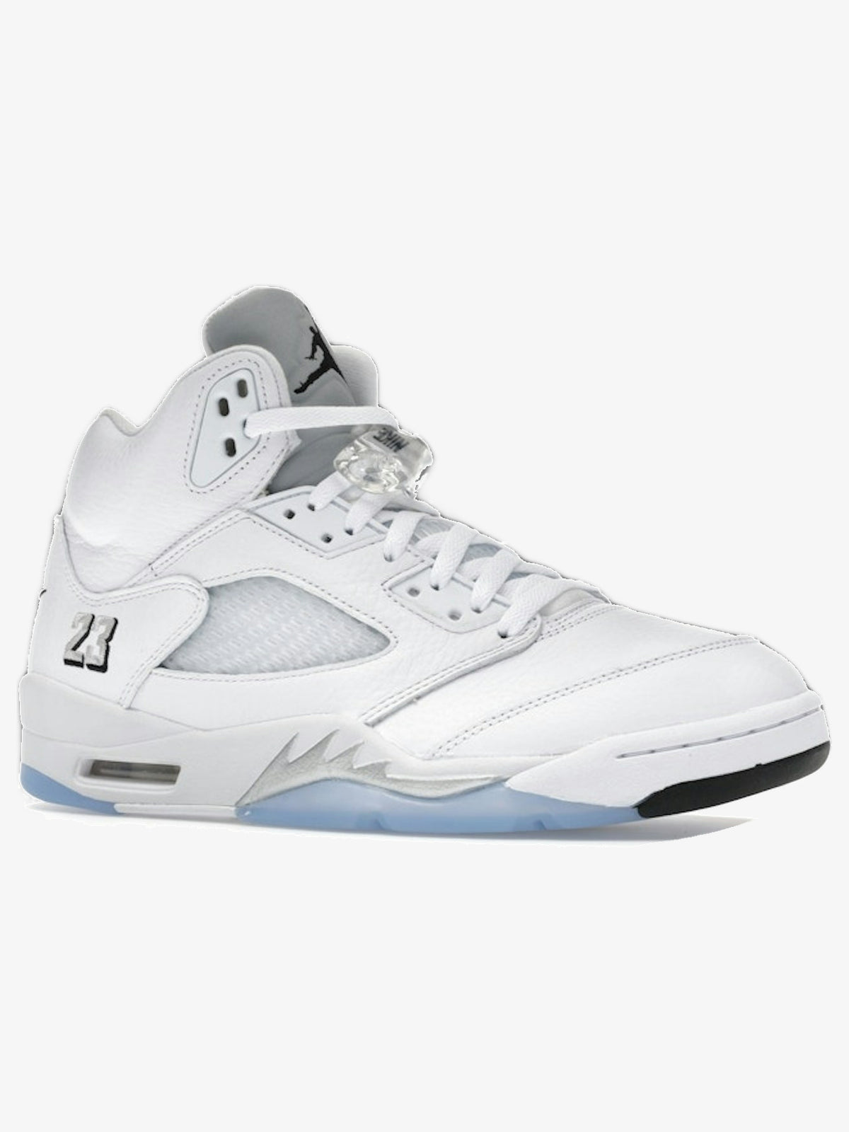 Jordan 5 Retro 'White Metallic (2026)' – front three-quarter