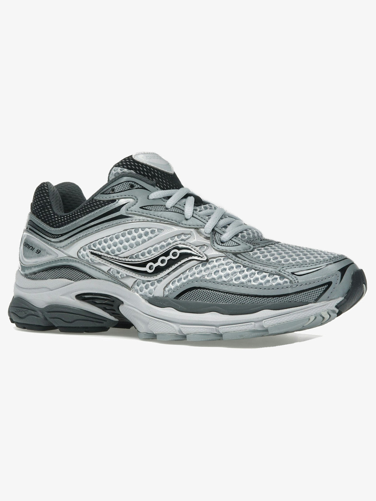 Saucony ProGrid Omni 9 'Microchip' – front three-quarter