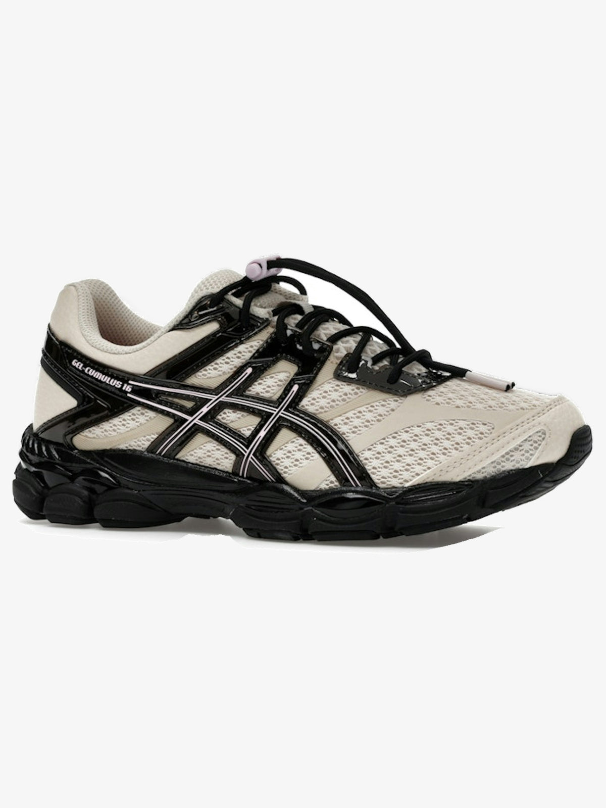 ASICS Gel-Cumulus 16 'Finesse Desert Rose' – front three-quarter