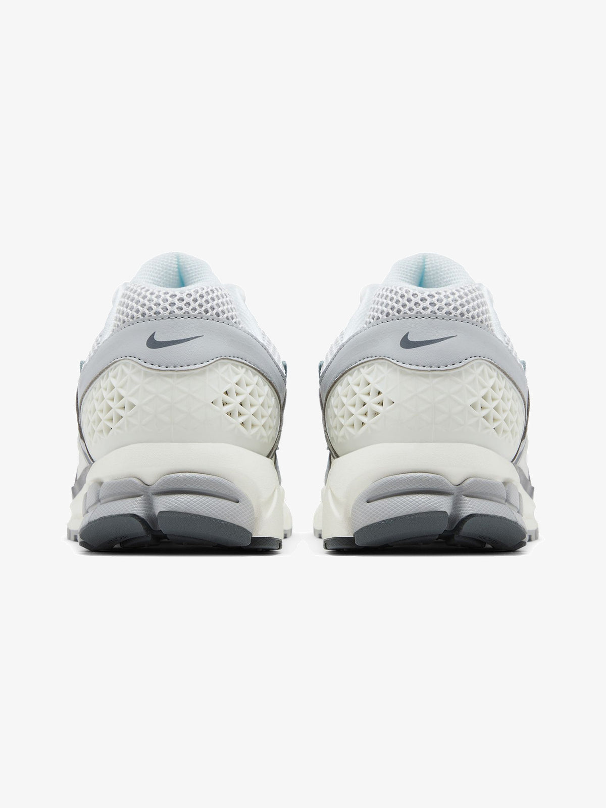 Nike Zoom Vomero 5 'Metallic Silver' – back