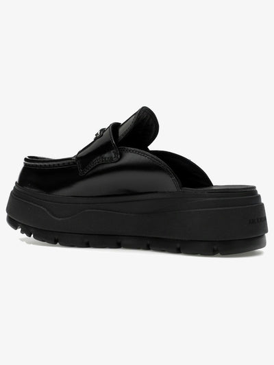 Jordan Mule 'Black Metallic Silver' (W) – rear three-quarter