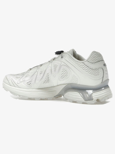 Salomon XT-Whisper Void 'Vanilla Ice Silver' – rear three-quarter