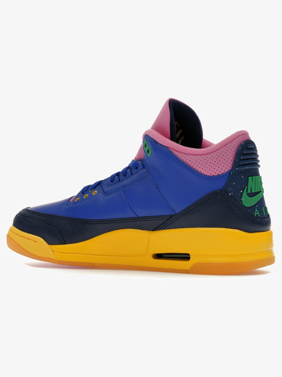 Jordan 3 Retro 'Brazil' – rear three-quarter