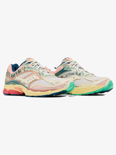 Saucony ProGrid Omni 9 'Floral Beige Blue' – pair